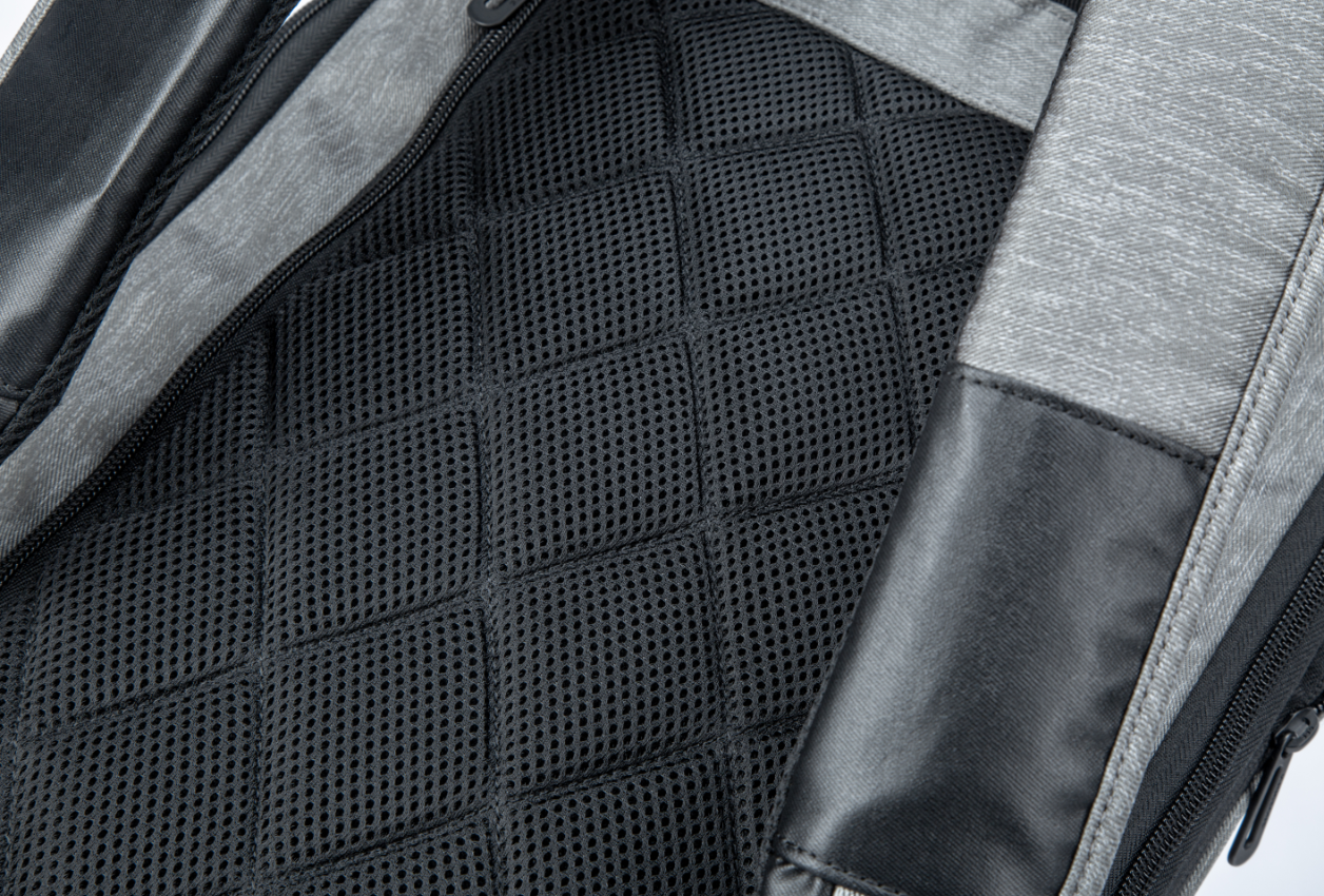 9019PS 15.6" Everyday Carry Laptop Backpack